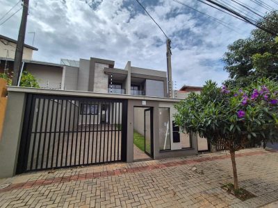 Sobrado, 3 quartos, 161 m² - Foto 1