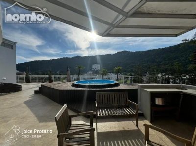 Casa, 6 quartos, 318 m² - Foto 4