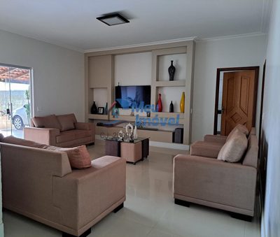 Casa, 4 quartos, 284 m² - Foto 1