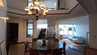 Casa, 5 quartos, 473 m² - Foto 1