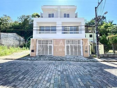 Casa, 3 quartos, 185 m² - Foto 1