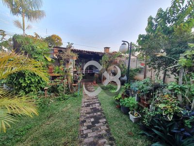Casa, 3 quartos, 190 m² - Foto 1