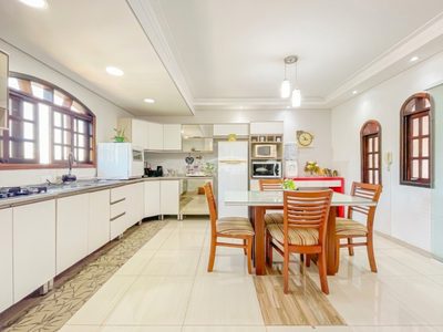 Casa, 3 quartos, 124 m² - Foto 3