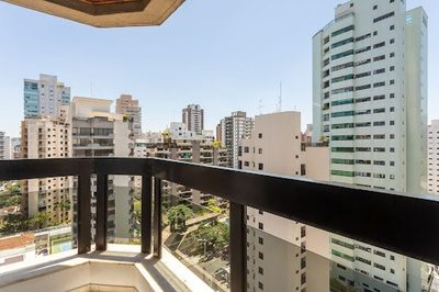 Apartamento, 4 quartos, 305 m² - Foto 2