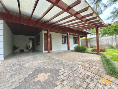Casa, 4 quartos, 172 m² - Foto 1