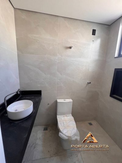 Casa, 3 quartos, 151 m² - Foto 2