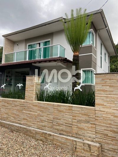 Casa, 3 quartos, 192 m² - Foto 1