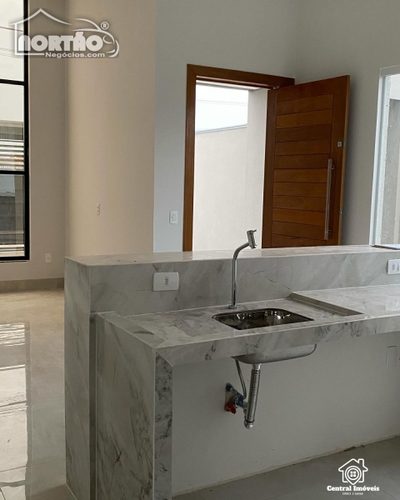 Casa, 3 quartos, 88 m² - Foto 4