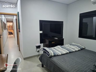 Casa, 1 quarto, 184 m² - Foto 3