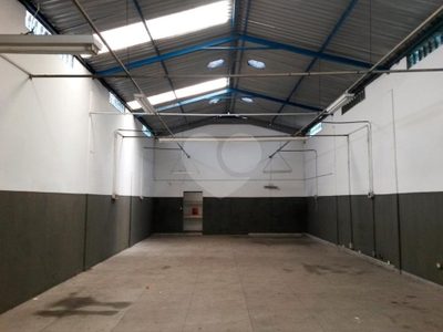Depósito-Galpão, 306 m² - Foto 1