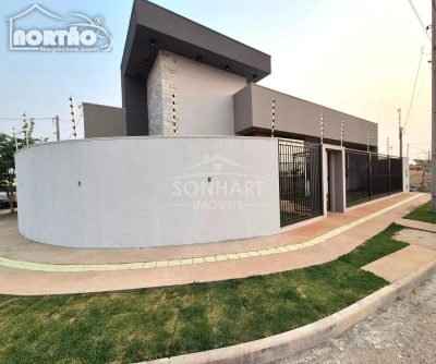 Casa, 3 quartos, 127 m² - Foto 1