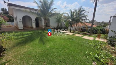 Casa, 2 quartos, 212 m² - Foto 1