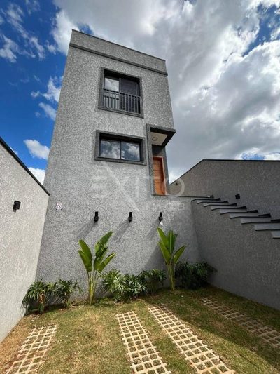 Casa, 3 quartos, 126 m² - Foto 1