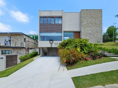 Sobrado, 4 quartos, 420 m² - Foto 1