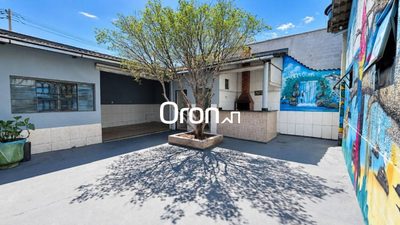 Casa, 3 quartos, 256 m² - Foto 1