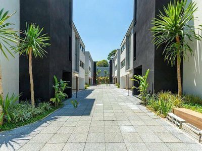 Casa, 4 quartos, 719 m² - Foto 2
