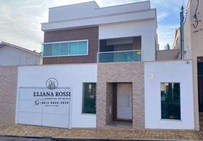 Casa, 4 quartos, 330 m² - Foto 1