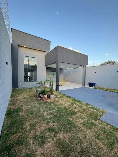Casa, 3 quartos, 124 m² - Foto 1