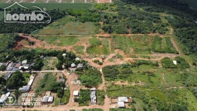 Casa, 1 quarto, 50000 m² - Foto 1