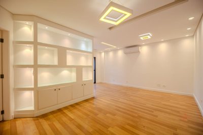 Apartamento, 3 quartos, 100 m² - Foto 1