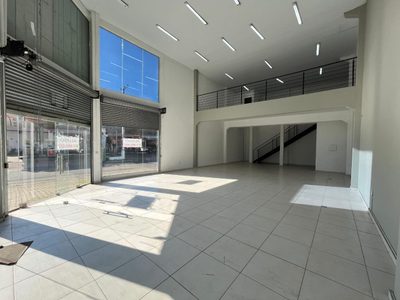 Loja-Salão, 210 m² - Foto 1