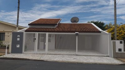 Casa, 3 quartos, 180 m² - Foto 1