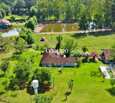 Sítio, 4 quartos, 22001 m² - Foto 2