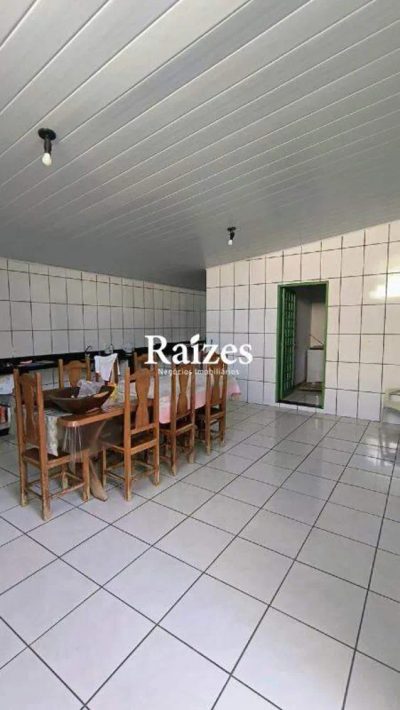 Casa, 3 quartos, 176 m² - Foto 1