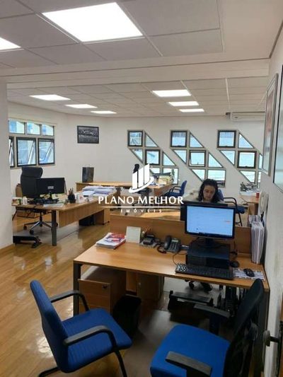 Prédio Inteiro, 600 m² - Foto 1