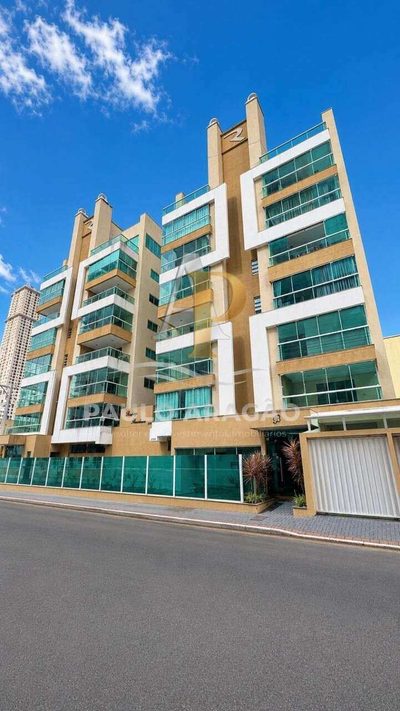 Apartamento, 2 quartos, 81 m² - Foto 1