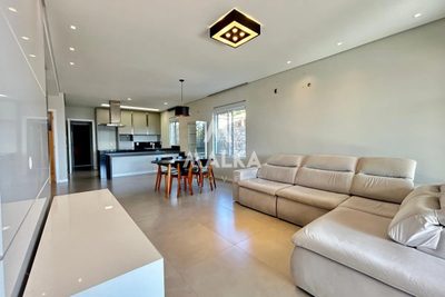 Casa, 4 quartos, 183 m² - Foto 1