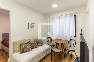 Apartamento, 1 quarto, 29 m² - Foto 2