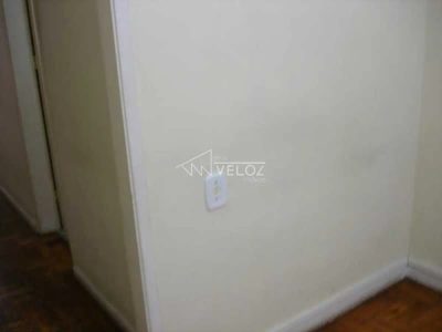Sala-Conjunto, 62 m² - Foto 1