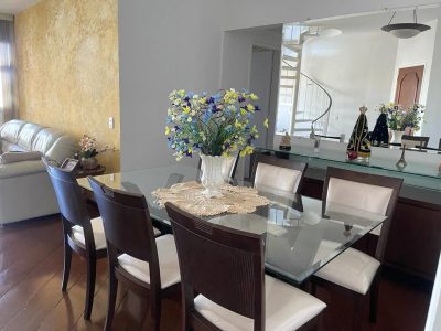 Cobertura, 3 quartos, 195 m² - Foto 2
