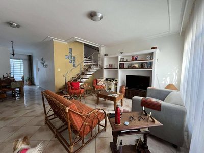 Casa, 3 quartos, 160 m² - Foto 1