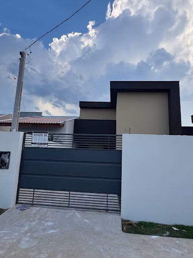Casa, 2 quartos, 61 m² - Foto 1