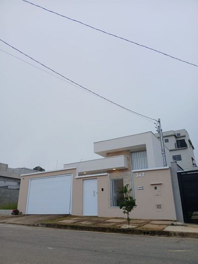 Casa, 3 quartos, 136 m² - Foto 1