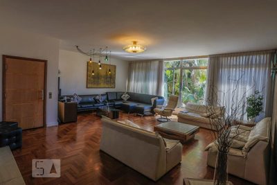 Casa, 4 quartos, 900 m² - Foto 1