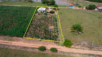 Chácara, 2 quartos, 2500 m² - Foto 1