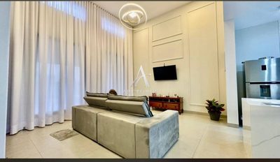 Casa, 4 quartos, 154 m² - Foto 1