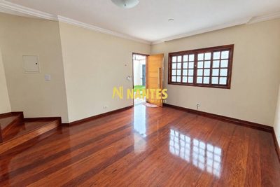 Casa, 3 quartos, 230 m² - Foto 2