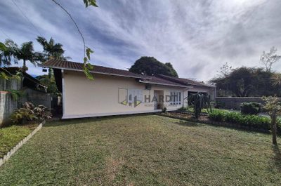 Casa, 4 quartos, 250 m² - Foto 1