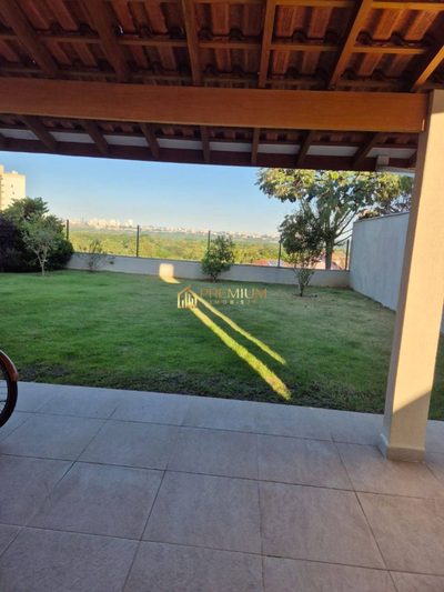 Casa, 4 quartos, 205 m² - Foto 2