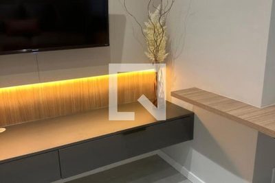 Apartamento, 1 quarto, 27 m² - Foto 2