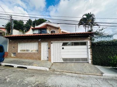 Casa, 3 quartos, 226 m² - Foto 1