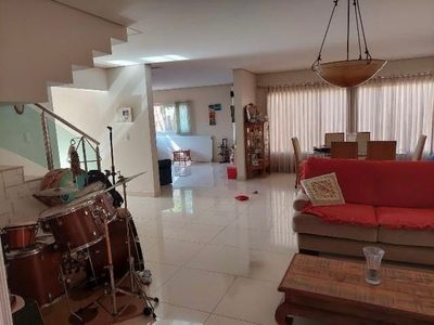 Casa, 3 quartos, 281 m² - Foto 4