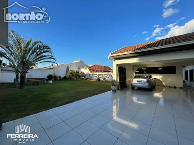 Casa, 4 quartos, 530 m² - Foto 1