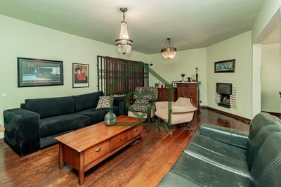 Casa, 4 quartos, 247 m² - Foto 1
