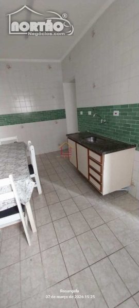 Casa, 2 quartos, 48 m² - Foto 4