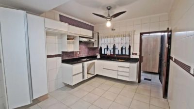 Casa, 2 quartos, 80 m² - Foto 1